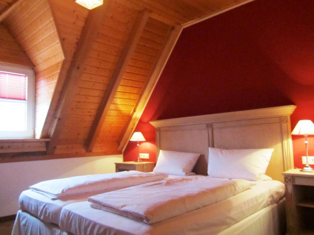 Hotel Leinsweiler Hof Room photo